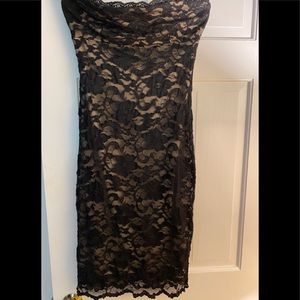 💥NEW PRICE  Black Lace Strapless Dress... Size S
